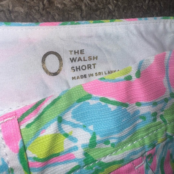 Lilly Pulitzer Walsh Short in Coconut Jungle - Picture 4 of 10